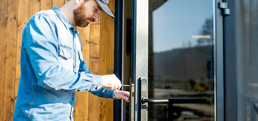 Frameless Glass Storefront Door Locks Replacement in Alum Rock, CA